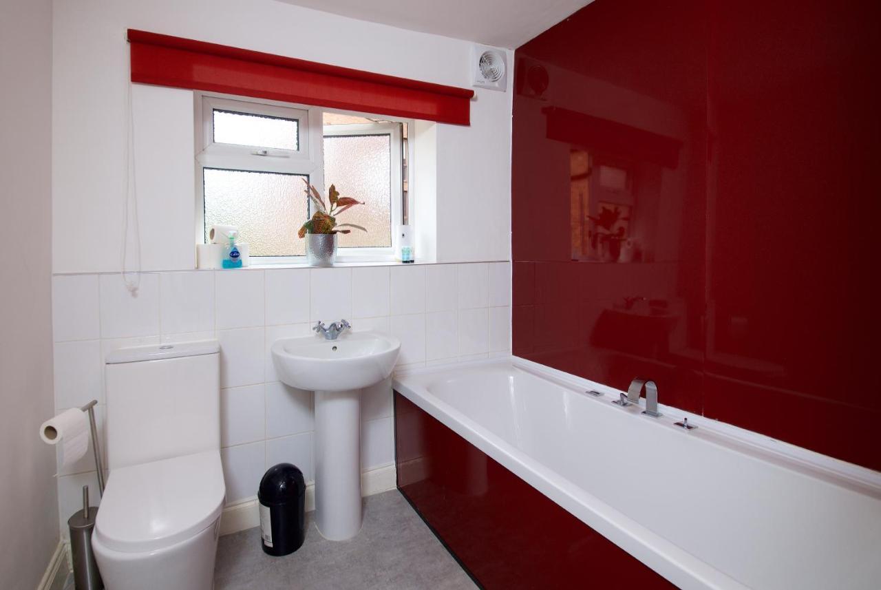 Ideal Abode Abbots 4 En-Suite Chester Kültér fotó